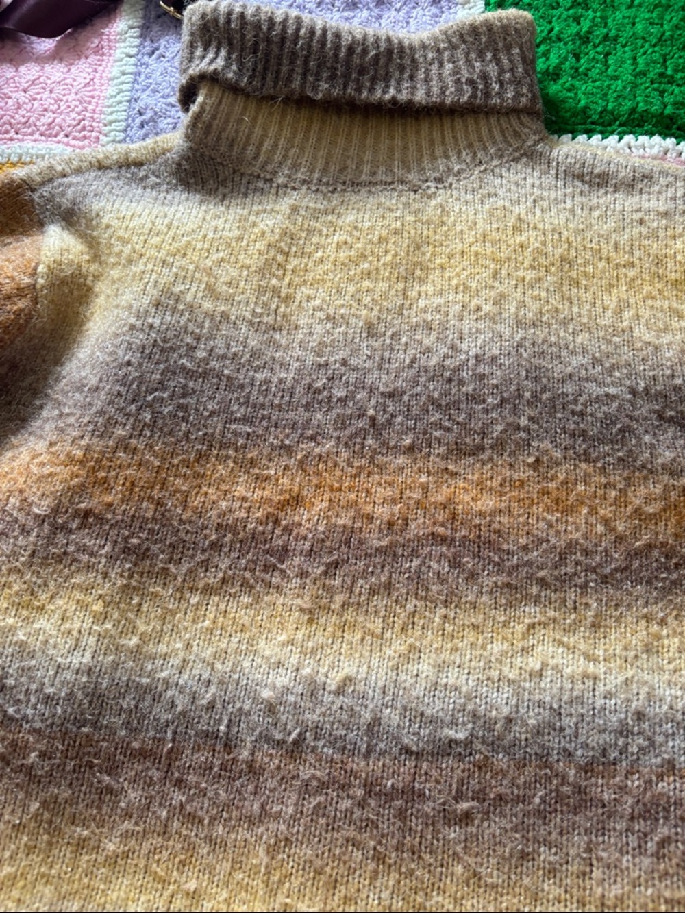 Vera Wang Ombre Turtleneck Sweater in Beige and Brown